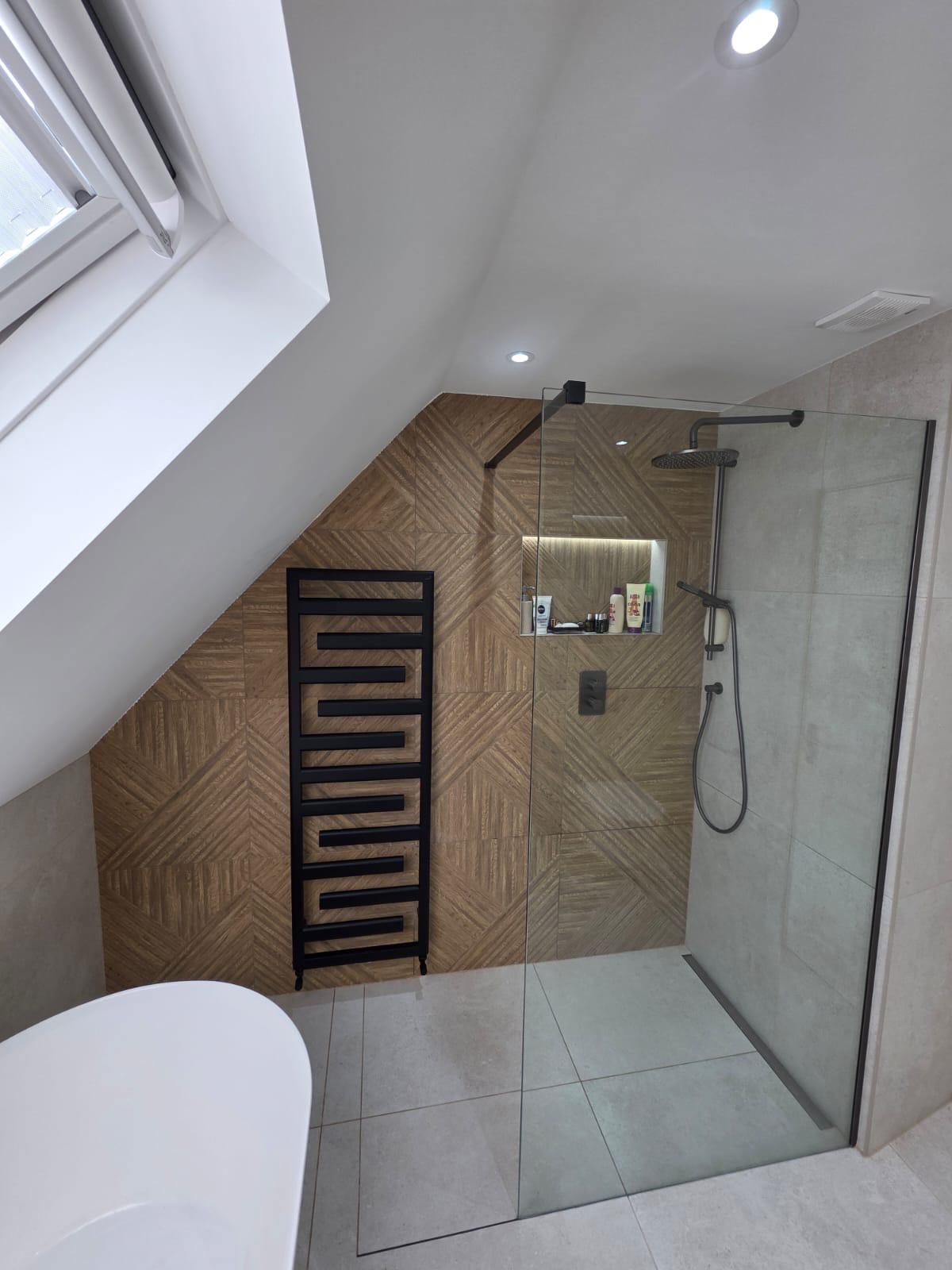 Statement bespoke wet room by Luxe Bathroom Studio